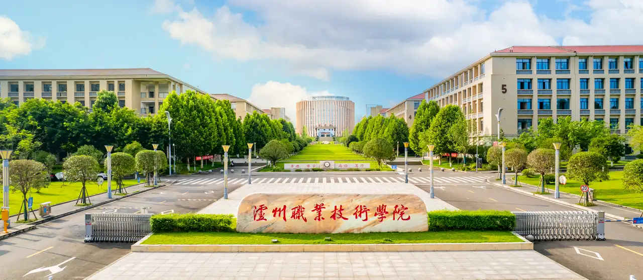 Kinh nghiệm du học Trung Quốc: chuẩn bị trước khi bay, tuần đầu ở ký túc xá, app cần cài, ăn ở đi lại
