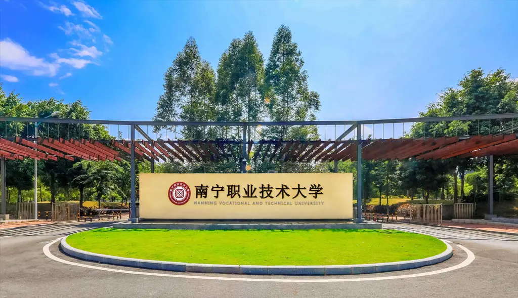 Du học nghề Trung Quốc kỳ tháng 3/2027: 3 trường đang tuyển, không cần HSK, hạn đăng ký 31/1